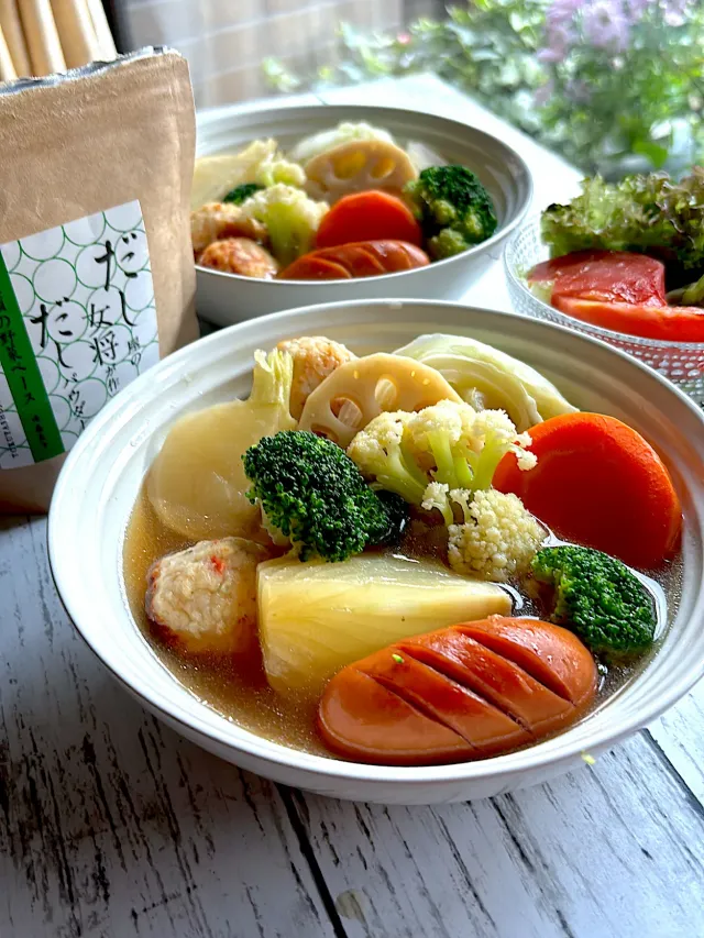 Snapdishの料理・レシピ写真:だしパウダーでポトフ🍲｜お正月太り解消！リセットごはん♪