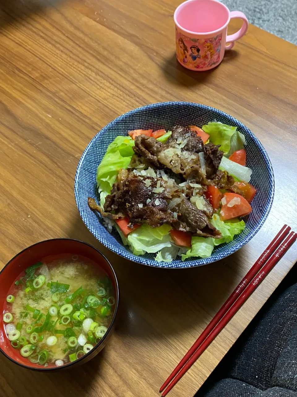 夜　焼き肉丼風タコライス|みちくんさん