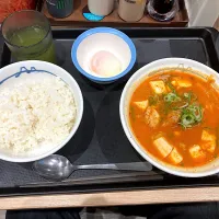 Snapdishの料理写真:鶏豆腐キムチチゲセット|しのぶさん