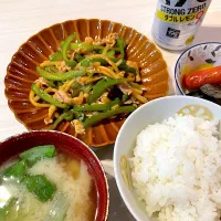 Snapdishの料理写真:青椒肉絲|キヨさん