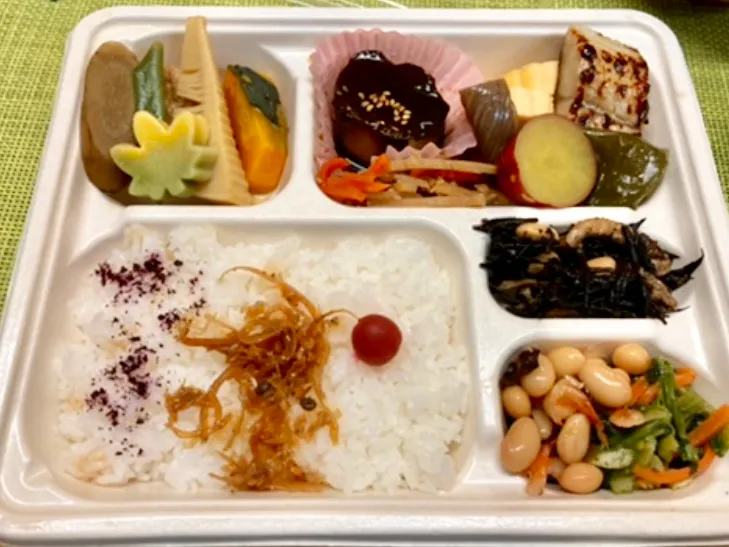 八尾彦弁当🍱|あめふくらさん