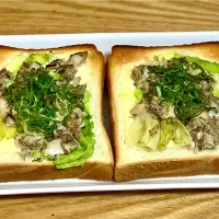 Snapdishの料理写真:☆さばチーズトースト|まぁたんさん