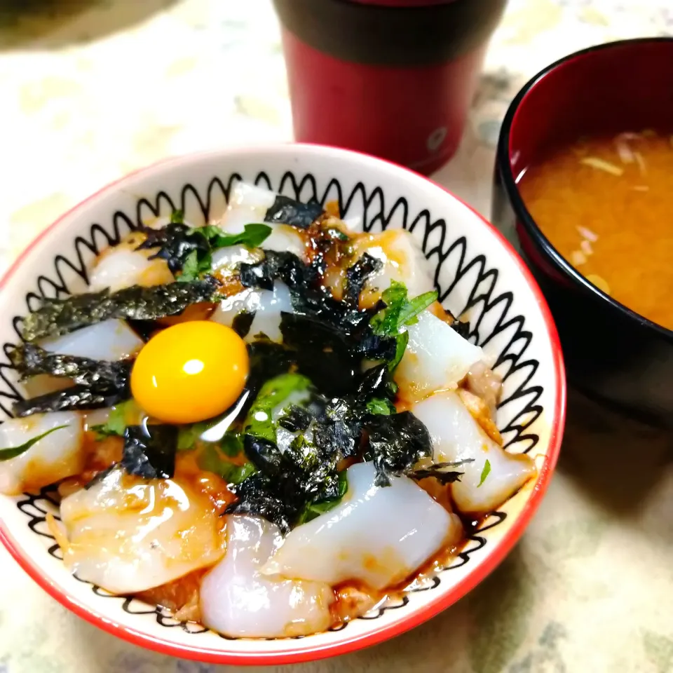 いか丼|うたかた。さん