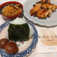 Snapdishの料理写真:☆今日の晩ごはん☆  青天の霹靂おむすび|hamamaさん