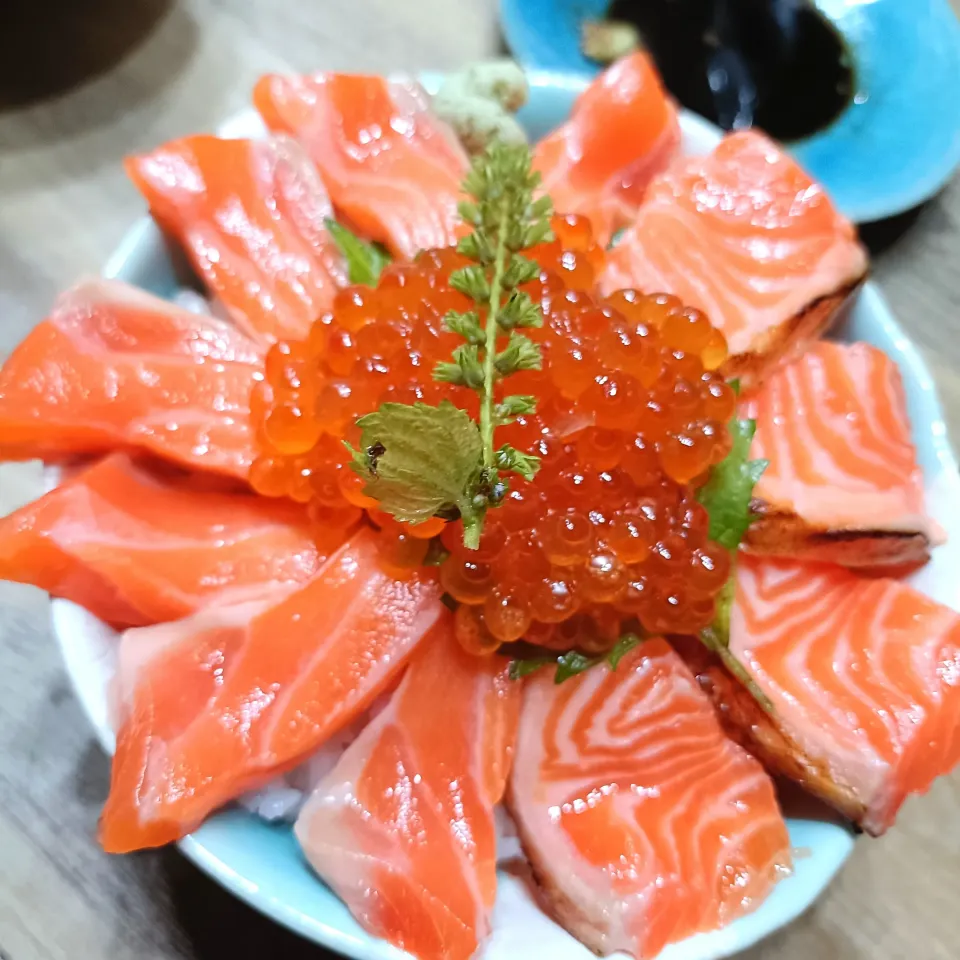 親子丼 サーモン＆いくら|ファンメイ🌺さん