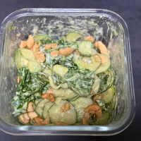 Snapdishの料理写真:Cucumber kale salad|yeni kartikasariさん