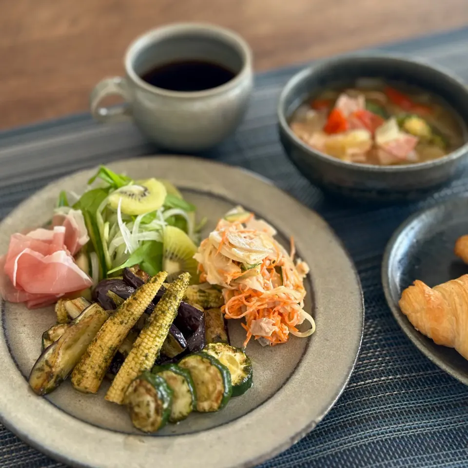 昨日の昼ごはん|ぺんぎんさん