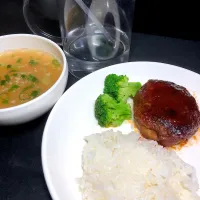 Snapdishの料理写真:18:37 ハンバーグ| へれ子さん