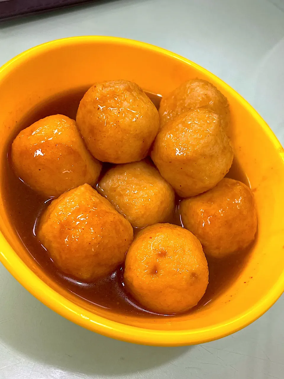 Snapdishの料理写真:curry fishballs|hweeyhさん