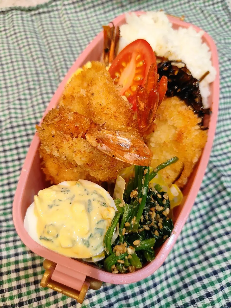 エビフライ弁当🍤|ようちゃんさん