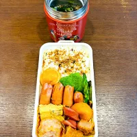 Snapdishの料理写真:月曜始まり弁当|ちはるさん