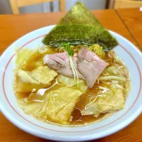 Snapdishの料理写真:朝ワンタン麺| ガラクタさん