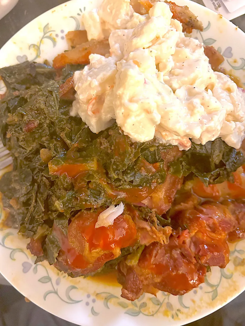 Bake fish, collard greens potato salad with this dish. I want to do a challenge. I want everybody that follow me to do of addition of this dish meanie do it in |Kareem Boogieさん