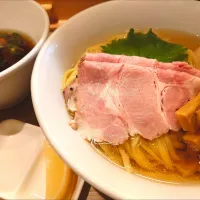 Snapdishの料理写真:【TRYラーメン大賞2021-2022 新店・しょうゆ部門 5位】 
支那蕎麦 澤田 
昆布水つけ麺 (濃口醤油、1,150円) 
＋メンマ (200円)
＠新宿御苑前3分 
(JR新宿駅から徒歩12分) 
24277 (299,445)