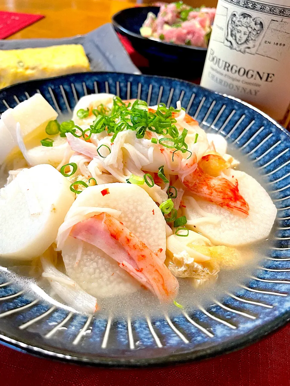 Snapdishの料理写真:おかちさんの料理 長芋とかにかまのこれうまあっさり煮🍀|おかちさん