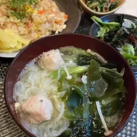 おっさんご飯　温麺　チャーハン　サラダ🥗　胡麻味噌和え|ひげおやじさん