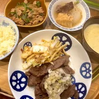 Snapdishの料理写真:6.11.11 晩ごはん|まんちきさん