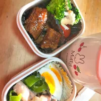 鳥股肉の塩麹炒め、ゆで卵、うなぎの蒲焼き、ブロッコリー&ミニトマト|清水愛情弁当さん