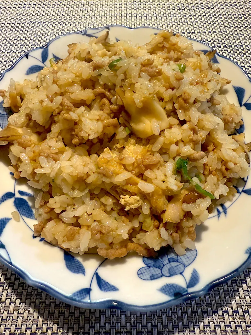 舞茸チャーハン最高に美味しい🤤|タマチャンフーズさん