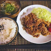 生姜焼き定食🫚|カジさん