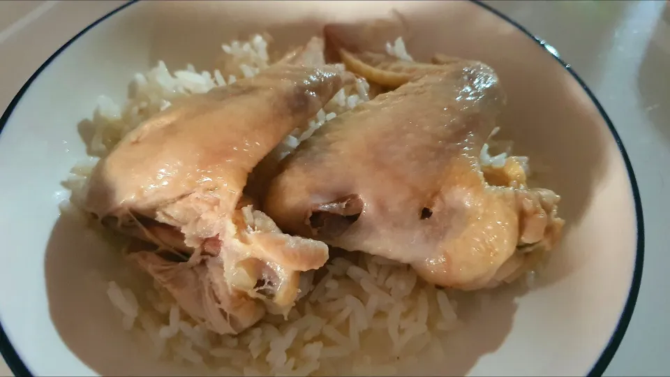 Snapdishの料理写真:simple dinner chicken wing + rice|🌷lynnlicious🌷さん