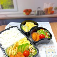 エビカツ弁当|アッキーさん