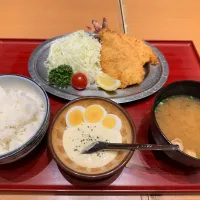 Snapdishの料理写真:開き海老ふりゃ〜定食🍤🍤| buhizouさん