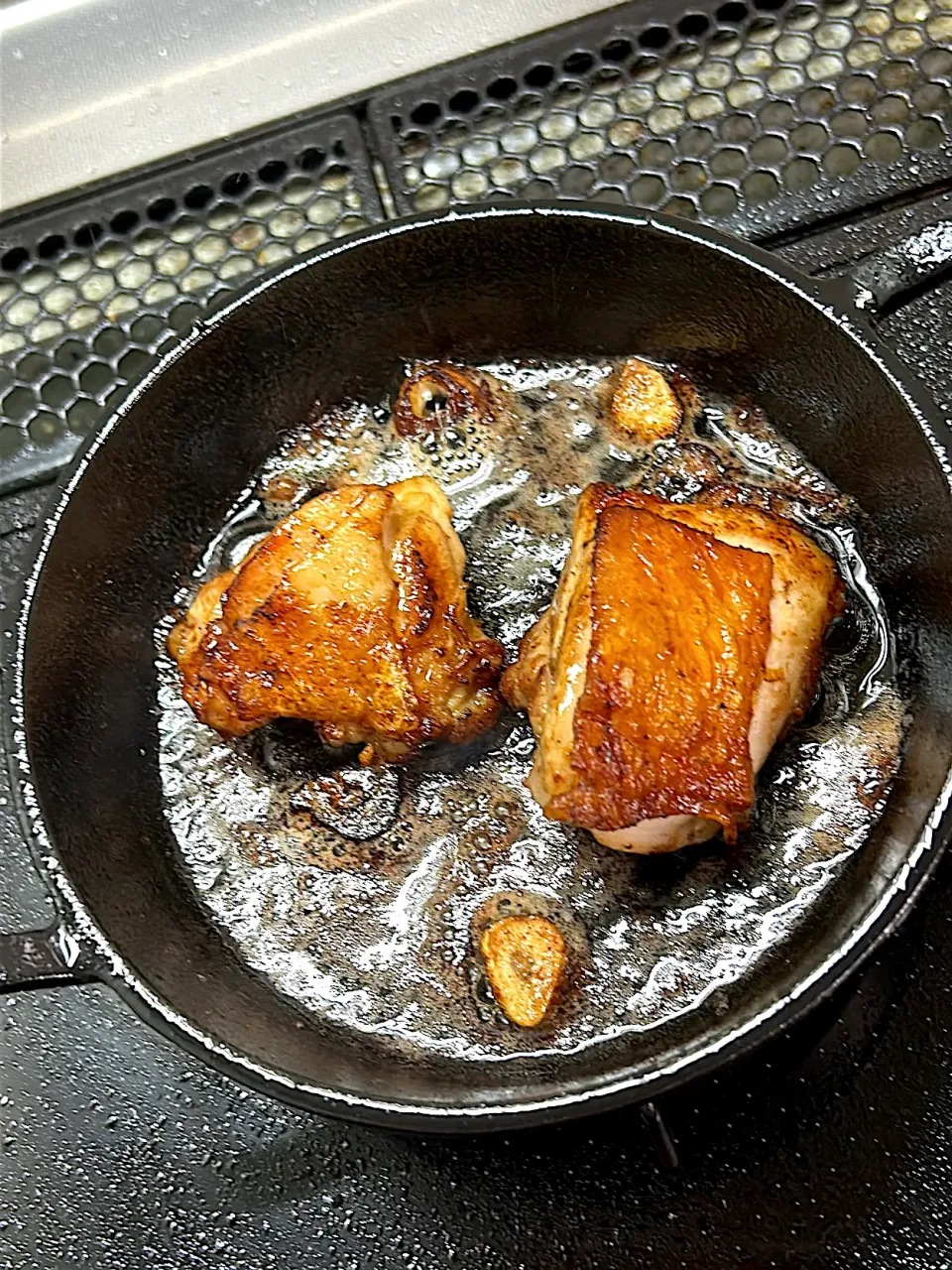 スキレットでチキンステーキ|そえちゃんさん