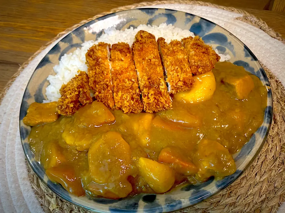 カツカレー|ヒヨリ飯さん