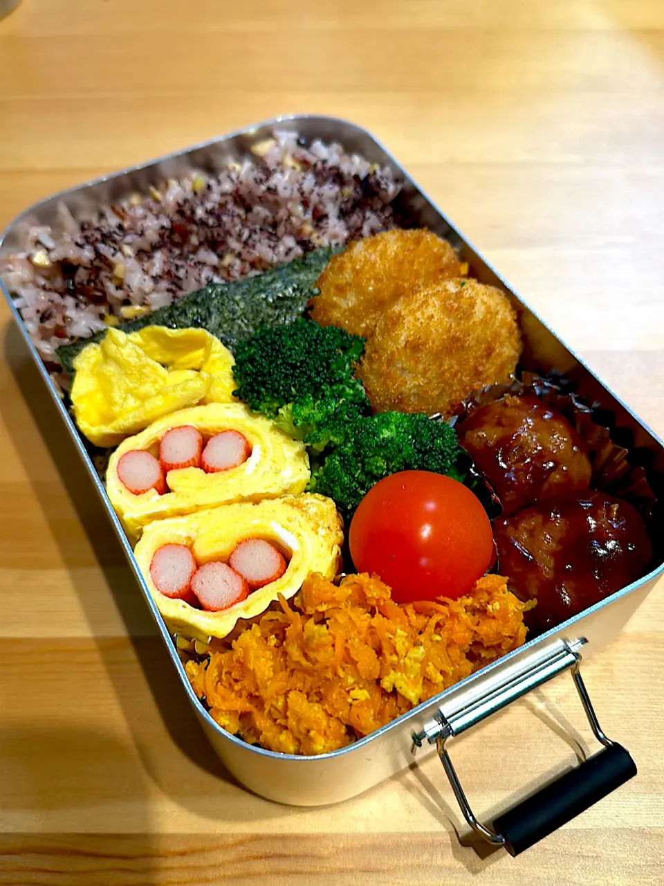 お弁当|メガネおばさんさん