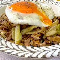 焼きそばご飯🍺🥰|🐧ペンギン2さん