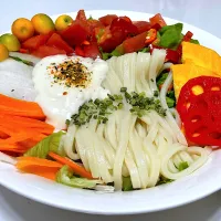 野菜タップリ彩りサラダうどん🥗|マニラ男さん