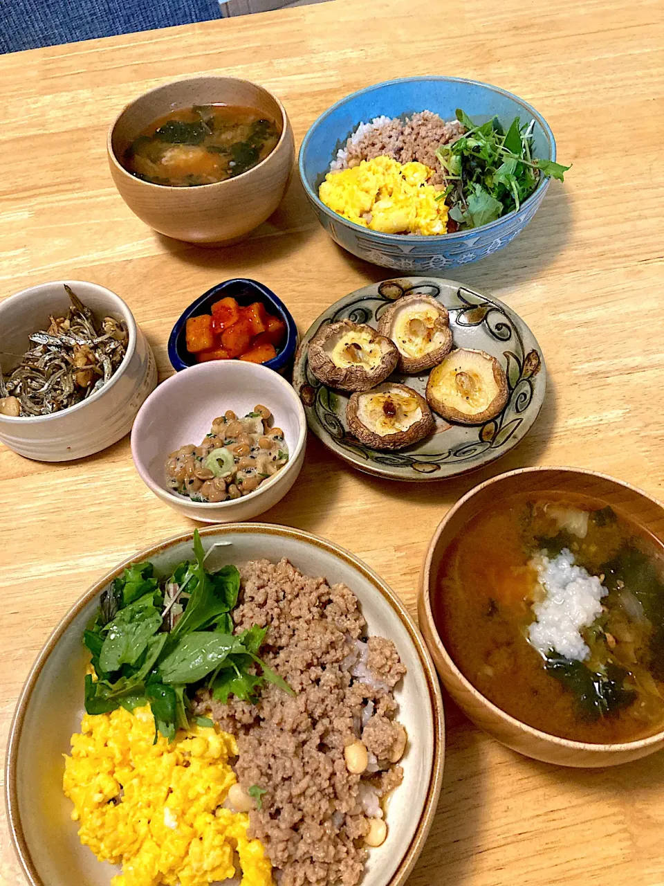 そぼろ丼꒰ ♡´∀`♡ ꒱|さくたえさん