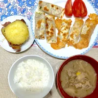 豚バラ大葉餃子焼きと焼き芋|おしゃべり献立さん