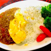 ✩.*˚オムキーマカレー|ゆきえもんさん