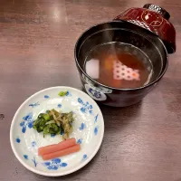 留椀：山崎真鯛葛打ち 湯葉 三つ葉
香の物：三種|T. Wonderさん