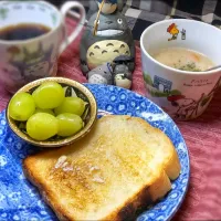 朝食のトースト&蓮根チャウダー|イリヤさん