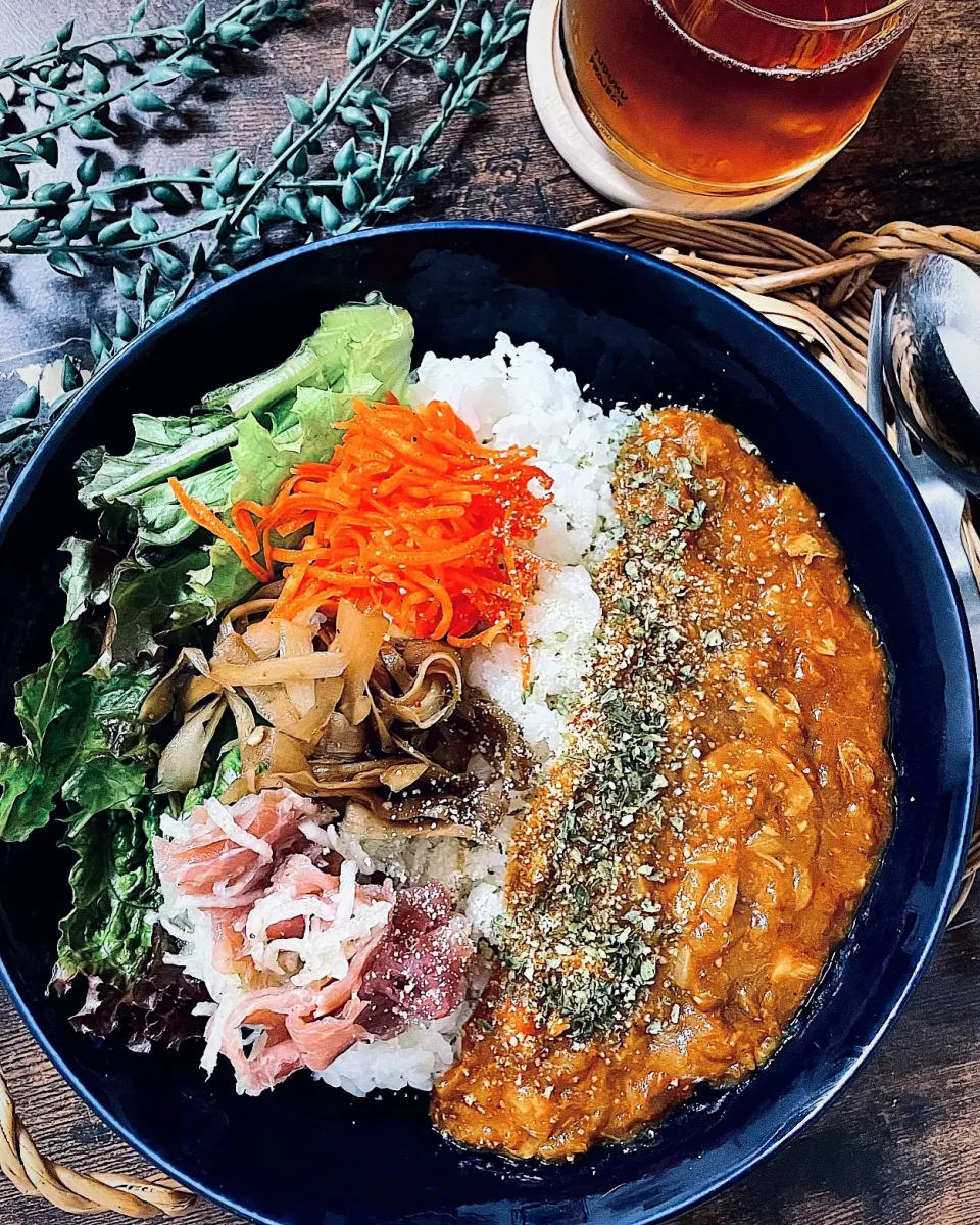 鯖カレーと副菜たち|はるなさん