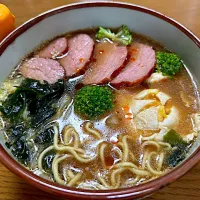 マルちゃん正麺🍜、豚骨醤油味❗️(^｡^)✨