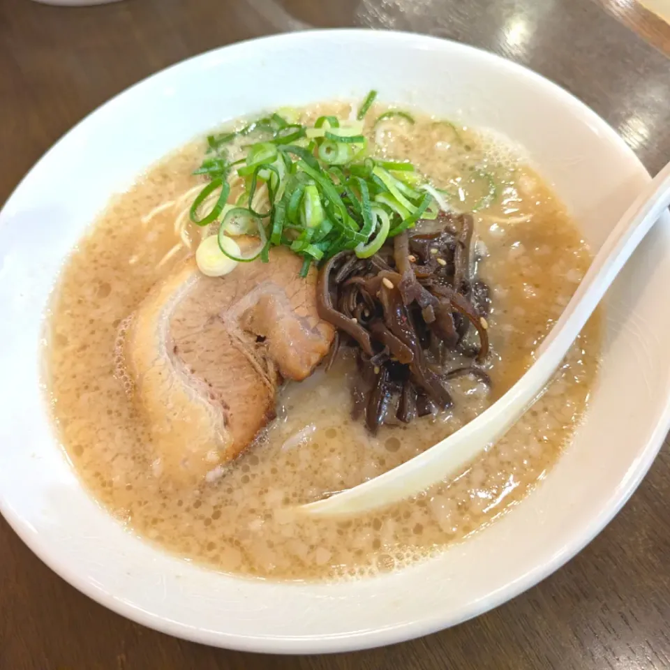 醤油豚骨ラーメン|じょうさん