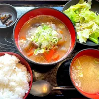 モツ煮定食|ちゃっぴ〜さん