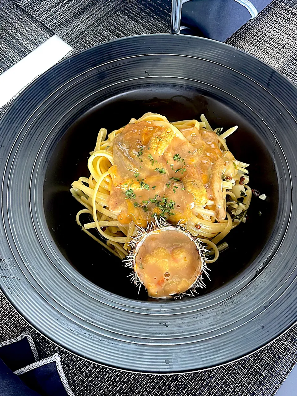 Pasta ai Ricci di mare (Sea Urchin Linguini)|Chef Argamaniさん