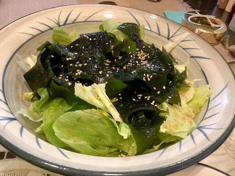 ワカメのサラダ🥗😋|アライさんさん