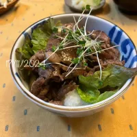 焼肉丼|友さん