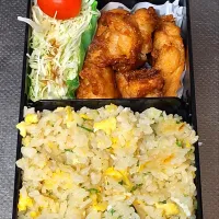 鶏唐揚げの炒飯弁当|黒川克博さん