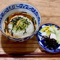 ほうじ茶の  お茶漬け&常備菜de朝ごはん 💦・・|ばくあんしゃさん