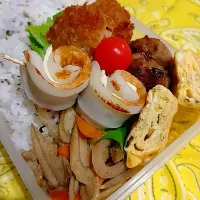 きんぴらごぼうハンバーグコロッケ弁当|yayoi.Kさん