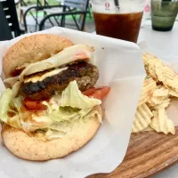 ドッグカフェのハンバーガー🍔☕️🐶|あめふくらさん