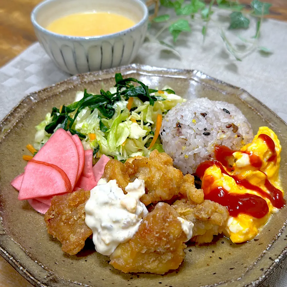 朝から唐揚げ食べたくて|くまちゃんさん