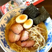 お昼のラーメンは山形ラーメン